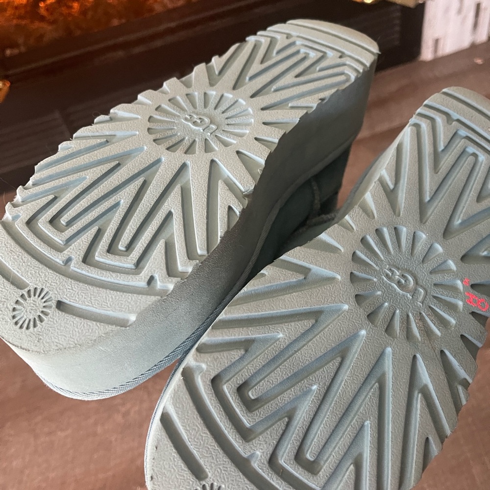 UGG Aqua Suede Ankle Booties - Picture 6 of 10
